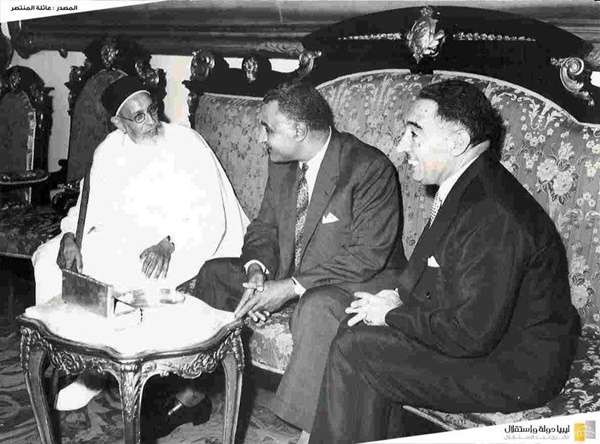 الملك أدريس السنوسي والرئيس جمال عبد الناصر والسيد محمود المنتصر رئيس الوزراء الليبي
