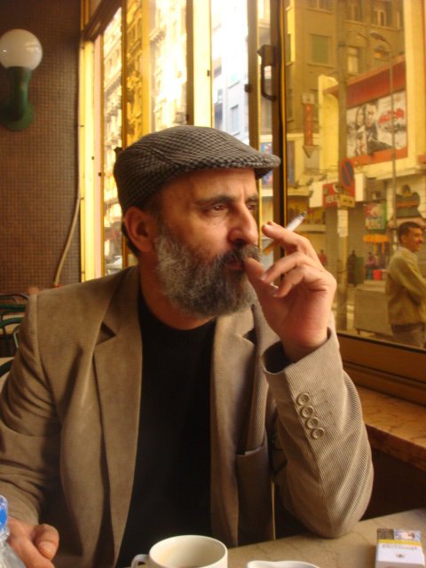 الشاعر والكاتب "سالم العوكلي"
